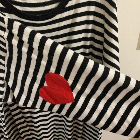 Adorable Black and White sweater with Red Hearts - Picture 4 of 5